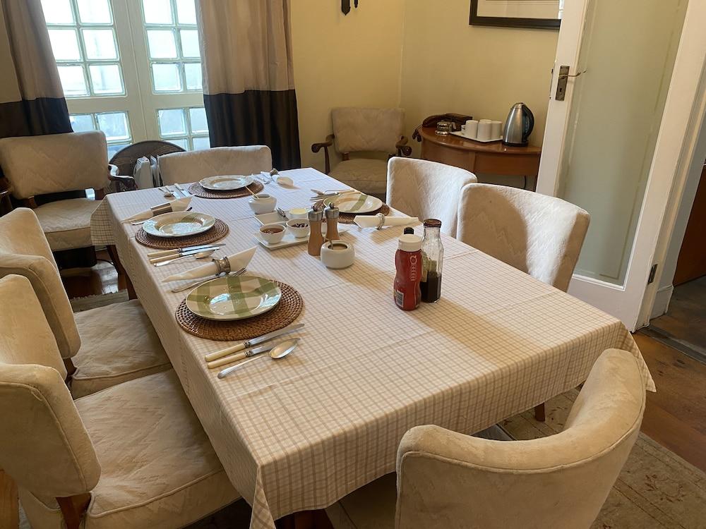 Liberty Lodge Guest House Le Cap Extérieur photo