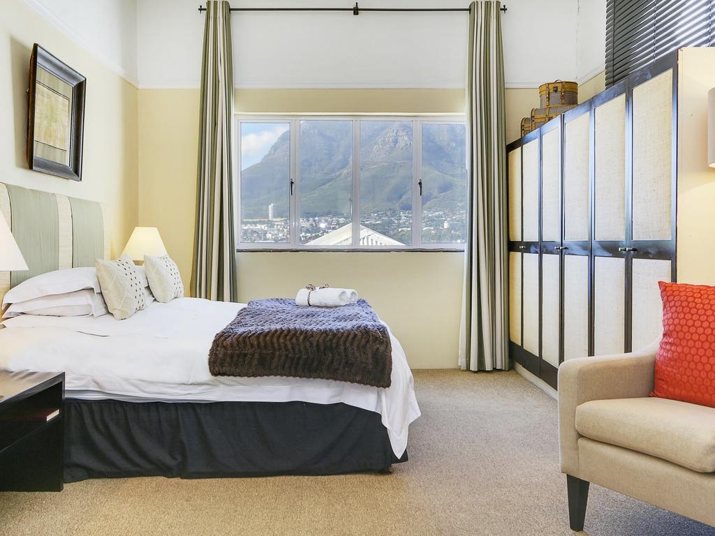 Liberty Lodge Guest House Le Cap Extérieur photo
